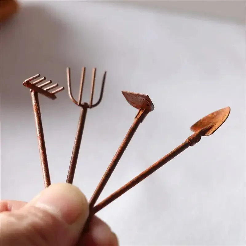4Pcs/Pack Miniature Garden Too - Gardening Tools Toys บทวิจารณ์และราคา