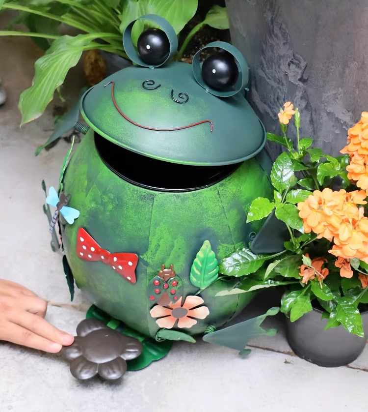 Wrought iron trash can outdoor - Gardening Tools Cartoon บทวิจารณ์และราคา