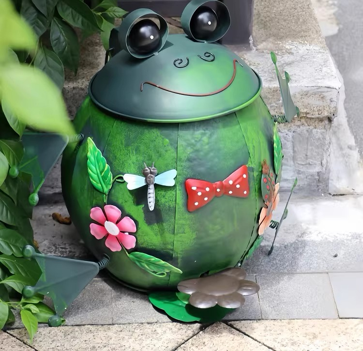 Wrought iron trash can outdoor - Gardening Tools Cartoon บทวิจารณ์และราคา